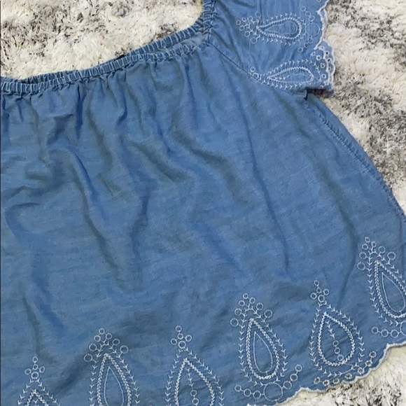 Off the shoulder blouse - Picture 1 of 2